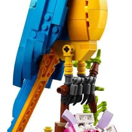 LEGO Creator 3in1 Exotic Parrot 31136 Parrot to Frog to Fish Animal Figures, Creative Building Toy, Gift for 7+ Year Old Boys & Girls, 253 Pieces