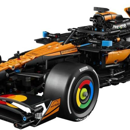 LEGO Technic McLaren MCL39 F1 Car 42228 F1 Car Model Kit for Adults, V6 Engine, Differential & DRS, Collectible Formula 1 Set, Gift Idea, 1,675 Pieces