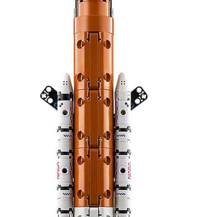 LEGO Technic NASA Artemis Space Launch System 42221