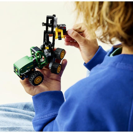 LEGO Technic John Deere 1470H Wheeled Harvester 42218 Construction Vehicle Toy, Rotating Boom & Working Claw, STEM Model Kit, Gift for 7+ Year Old Boys & Girls, 117 Pieces