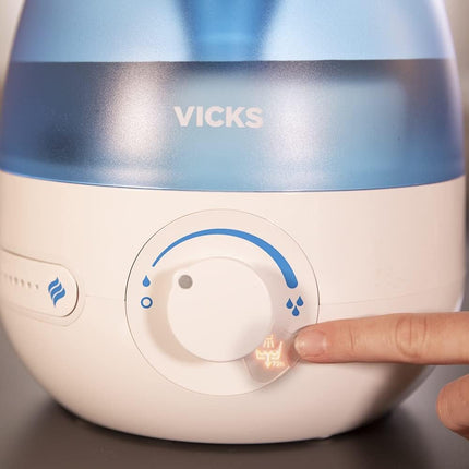 جهاز ترطيب الجو بالموجات فوق الصوتية Vicks Mini Cool Mist Ultrasonic Humidifier (صغير الحجم، هادئ، لنوم أفضل، للسعال ونزلات البرد، للراحة، للزيوت العطرية، للرطوبة، للغرف حتى 15 متر مربع) VUL525