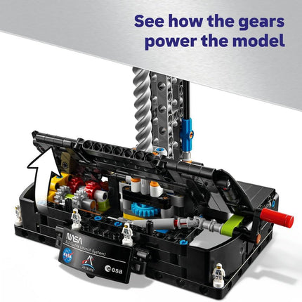 LEGO Technic NASA Artemis Space Launch System 42221