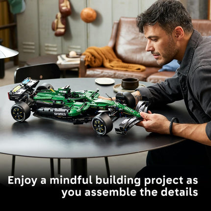 LEGO Technic Aston Martin Aramco AMR25 F1 42240