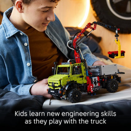 LEGO Technic Mercedes-Benz Unimog U5023 42242