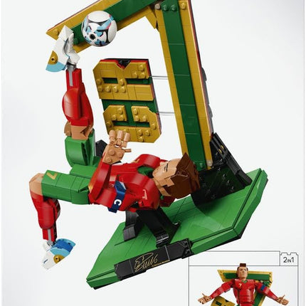 LEGO Editions Cristiano Ronaldo – Football Legend 43016 3D Figure Display Model Kit, DIY Room Decor, Building Set for Kids, Gift for 12+ Year Old Boys & Girls, 854 Pieces