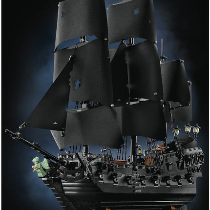 LEGO Icons Captain Jack Sparrow's Pirate Ship 10365