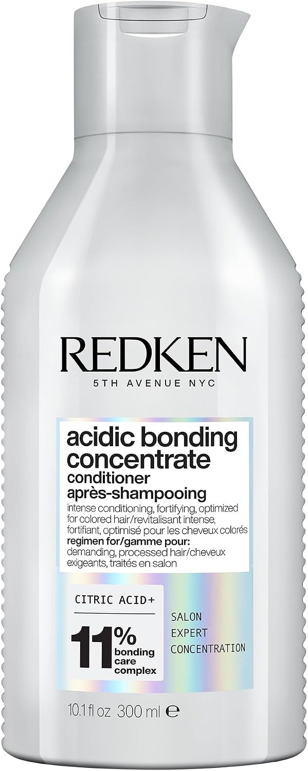 Redken Acidic Bonding Concentrate Conditioner | Repair Damaged Hair | 300ml Professional formula with citric acid & bonding complex for damaged hair, works molecularly to repair & strengthen hair