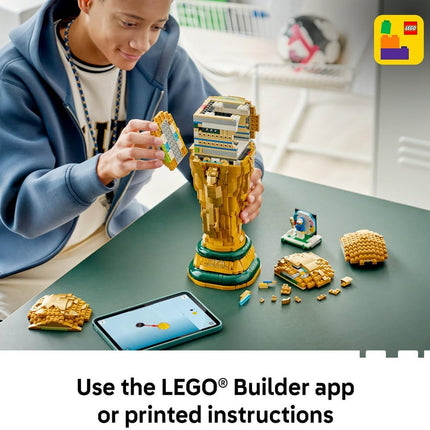 LEGO Editions FIFA World Cup Official Trophy 43020