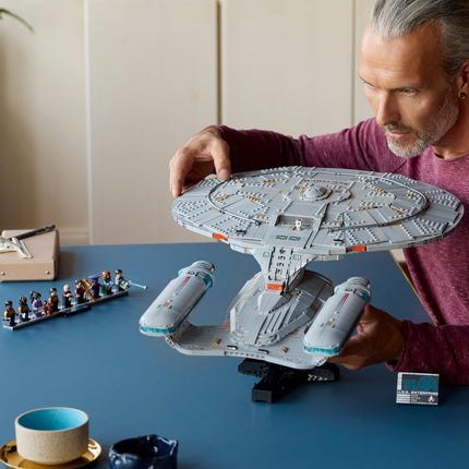 LEGO Icons Star Trek U.S.S. Enterprise NCC-1701-D 10356