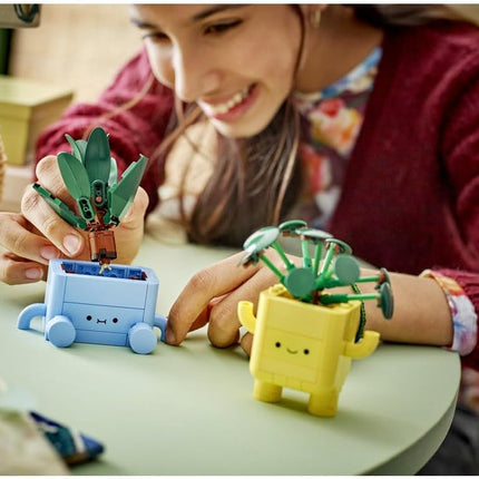 LEGO Botanicals Happy Plants 10349