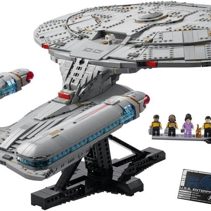 LEGO Icons Star Trek U.S.S. Enterprise NCC-1701-D 10356