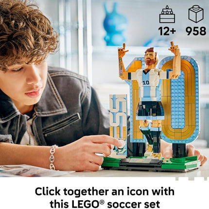 LEGO Editions Lionel Messi Football Legend 43015