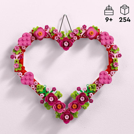 LEGO Iconic Heart Ornament 40638 Display Model with Flowers, Leaves & Hearts, Arts & Crafts Kit, Gift for 9+ Year Old Boys & Girls, 254 Pieces